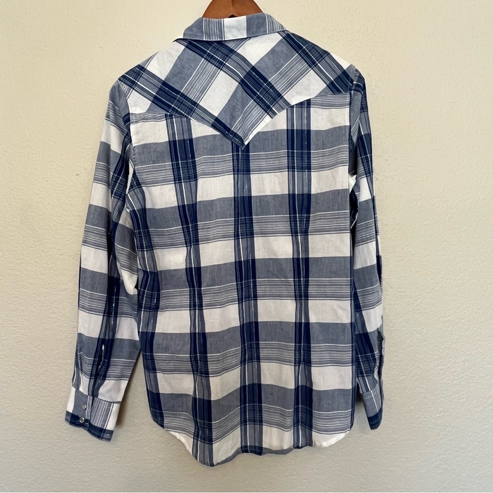 Wrangler Blue and White Plaid Western Button Down Shirt Women's Medium - Picture 13 of 15